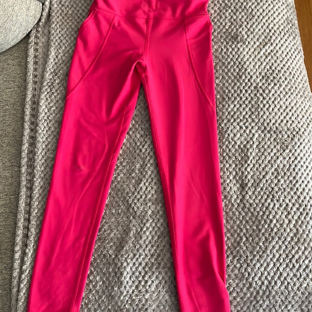 old navy active workout leggings. I need to sell by friday